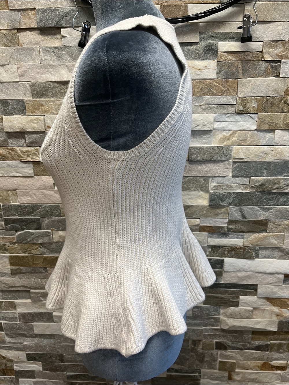 Astr Cream Ribbed Peplum Tank Top - Picture 4 of 7
